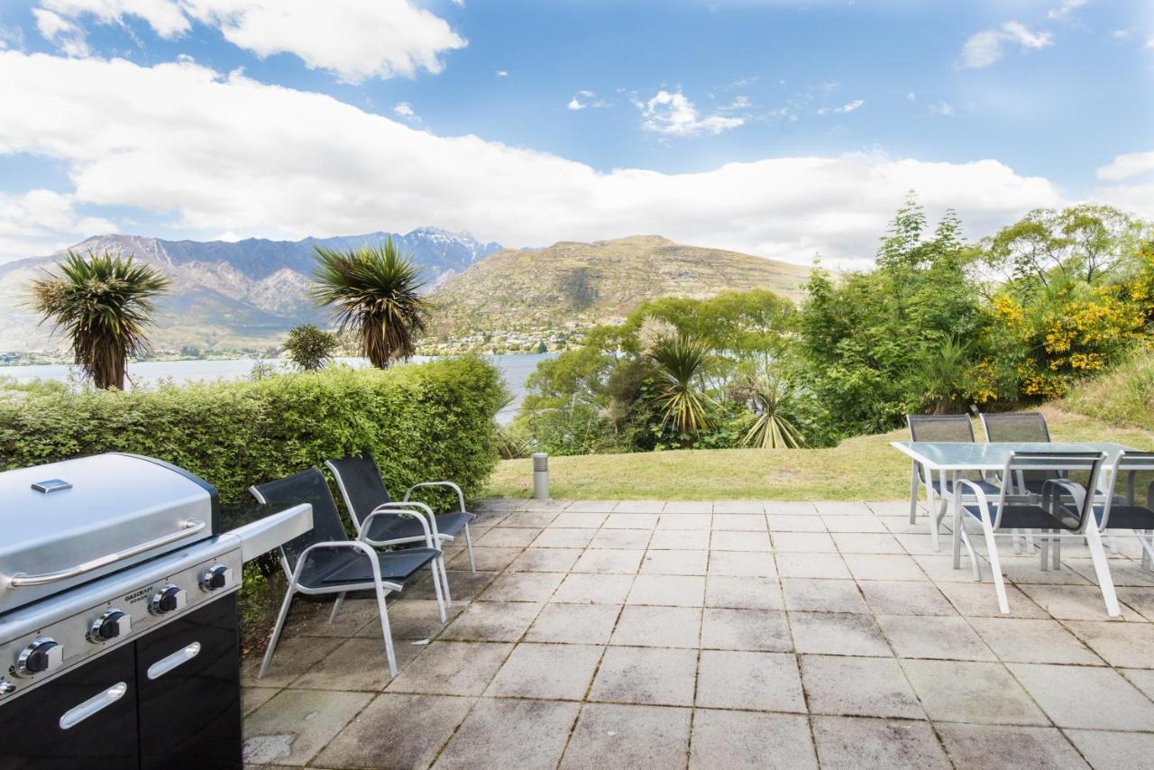Lakeside Luxury With Spa Queenstown Dış mekan fotoğraf