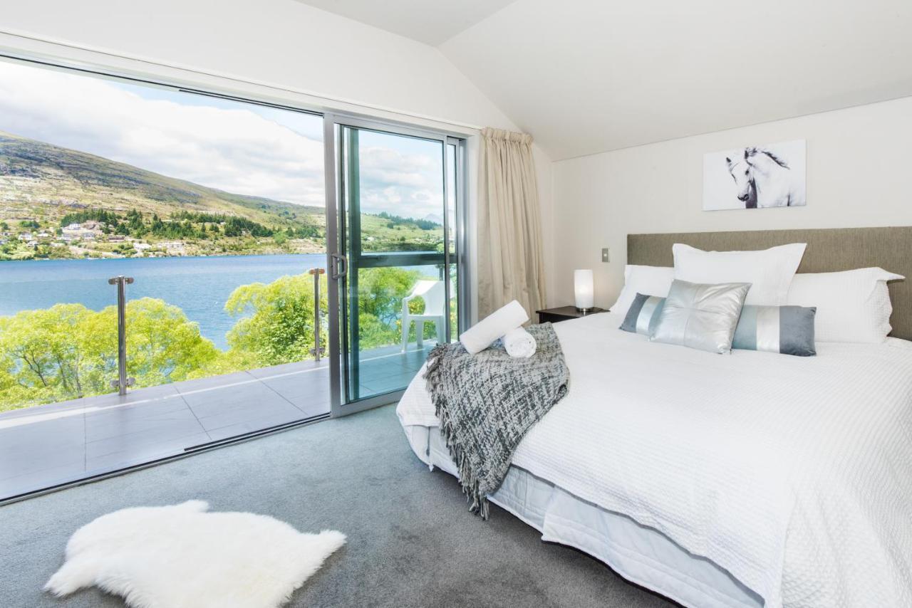 Lakeside Luxury With Spa Queenstown Dış mekan fotoğraf